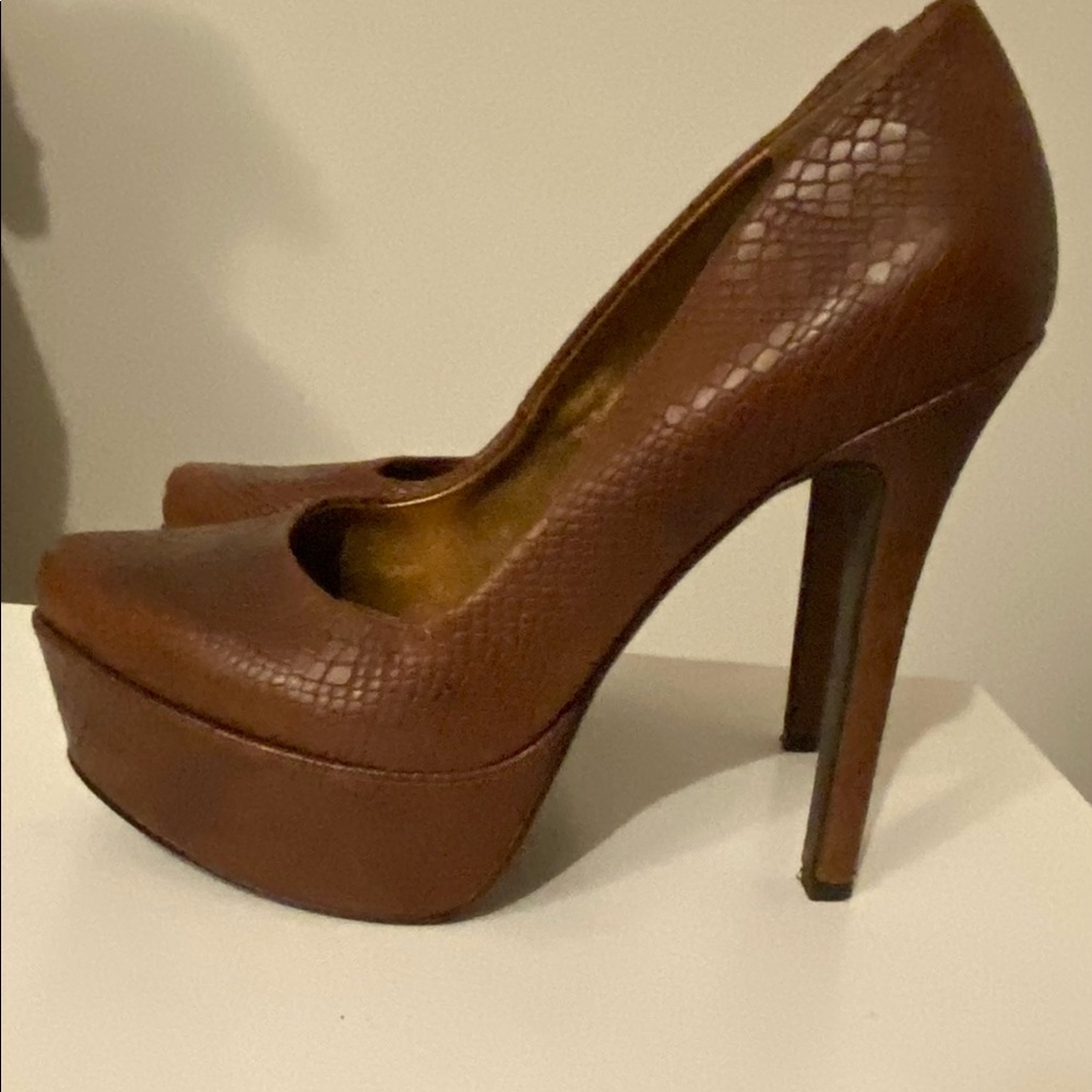 Jessica Simpson Brown Pump Heels
